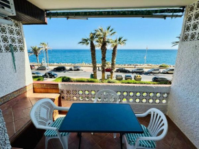 Magnificent apartment on the beachfront, Almunecar